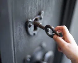 City Locksmith Store Nashville, TN 615-510-3310 City Locksmith Store Nashville, TN 615-510-3310 - 14-Unlock-Door